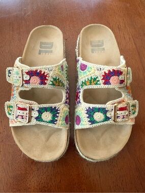 Dirty Laundry Crochet Sandals